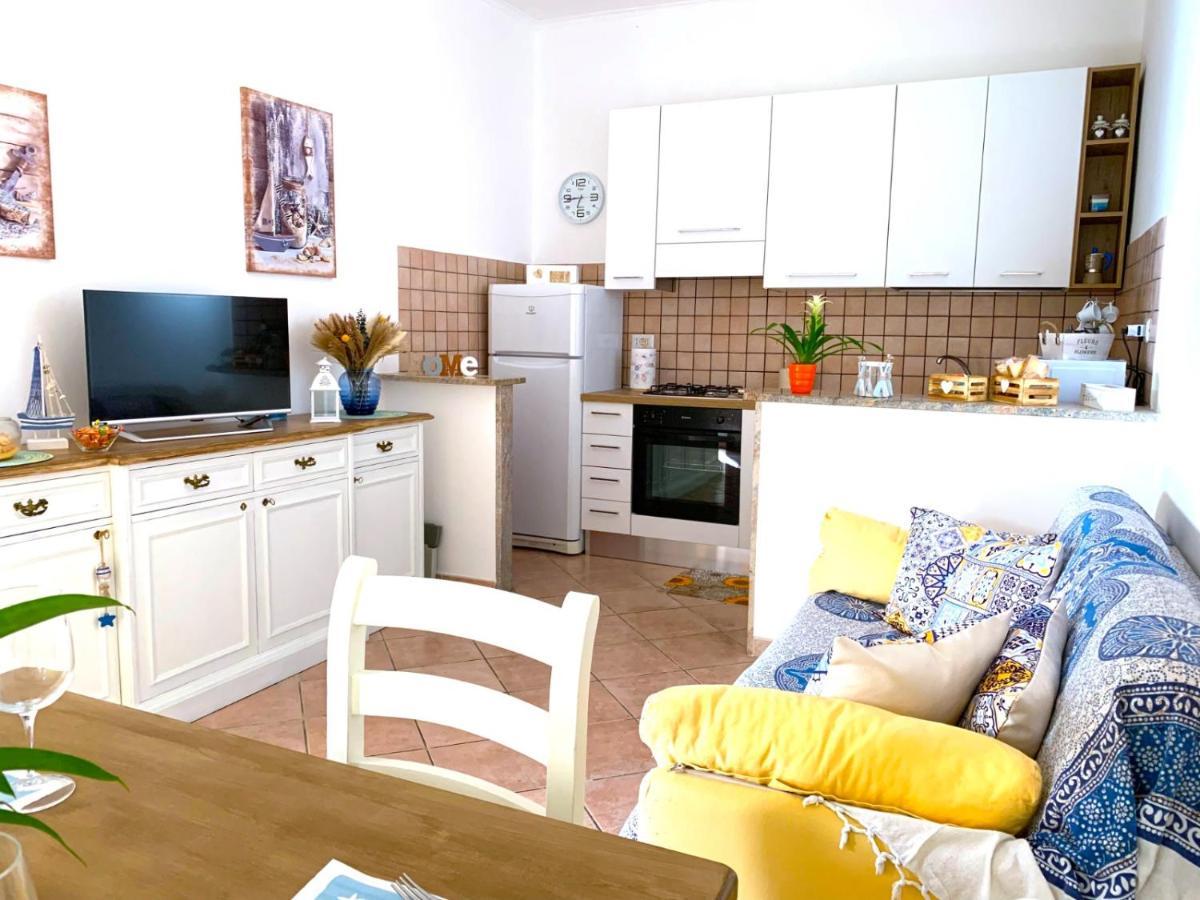 Abbasanta 6 A - Due Passi Dal Mare Apartamento Passoscuro Exterior foto
