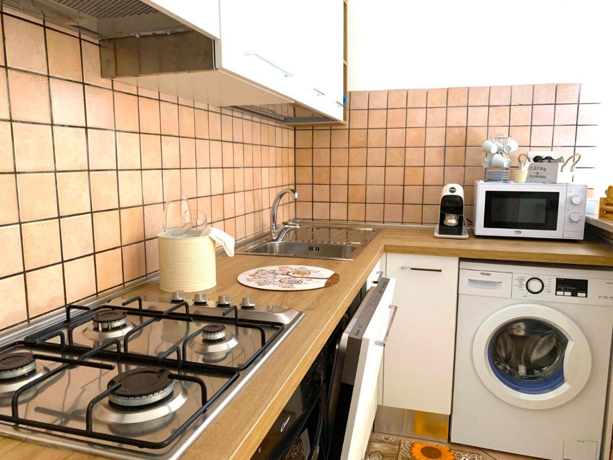 Abbasanta 6 A - Due Passi Dal Mare Apartamento Passoscuro Exterior foto