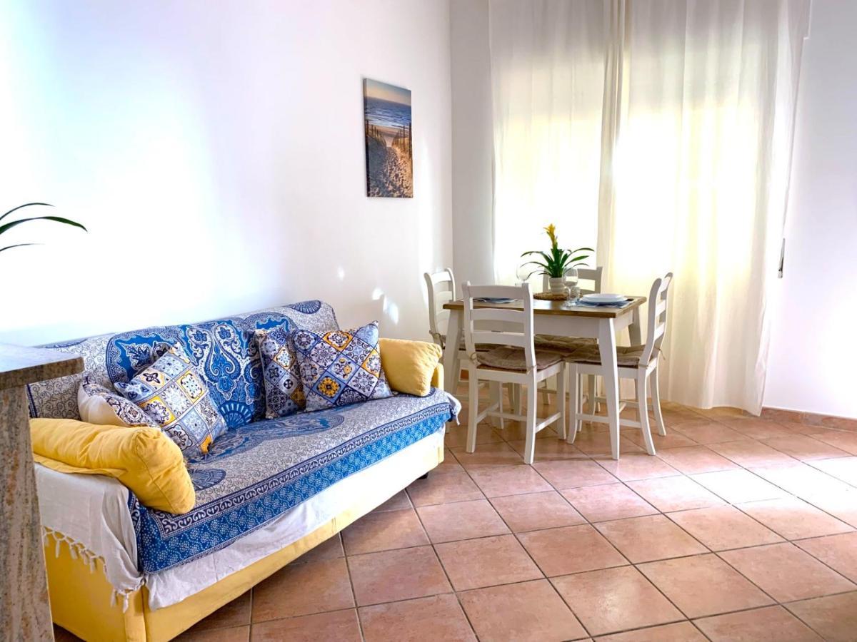 Abbasanta 6 A - Due Passi Dal Mare Apartamento Passoscuro Exterior foto